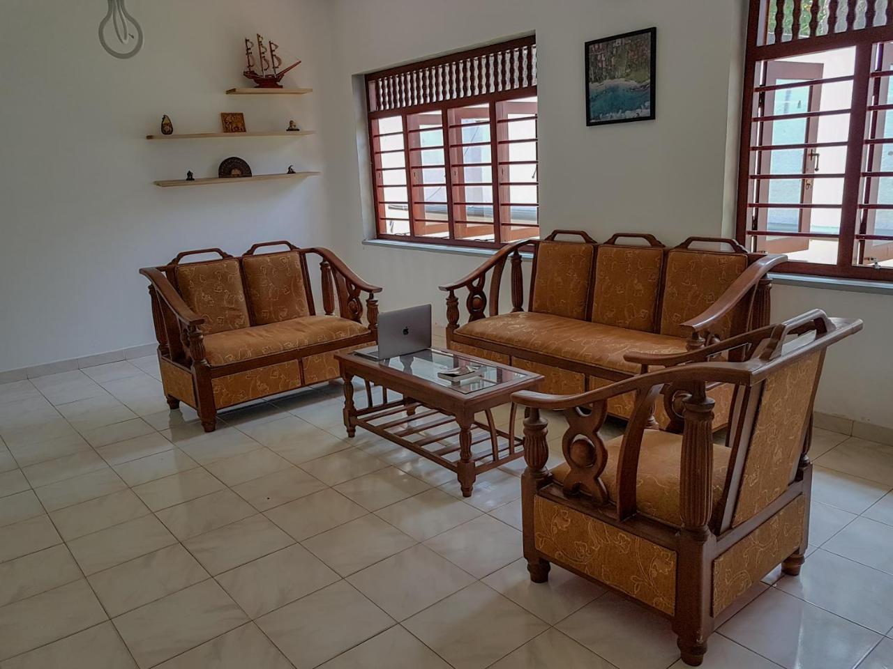 White Villa Beach Resort Mirissa Zewnętrze zdjęcie