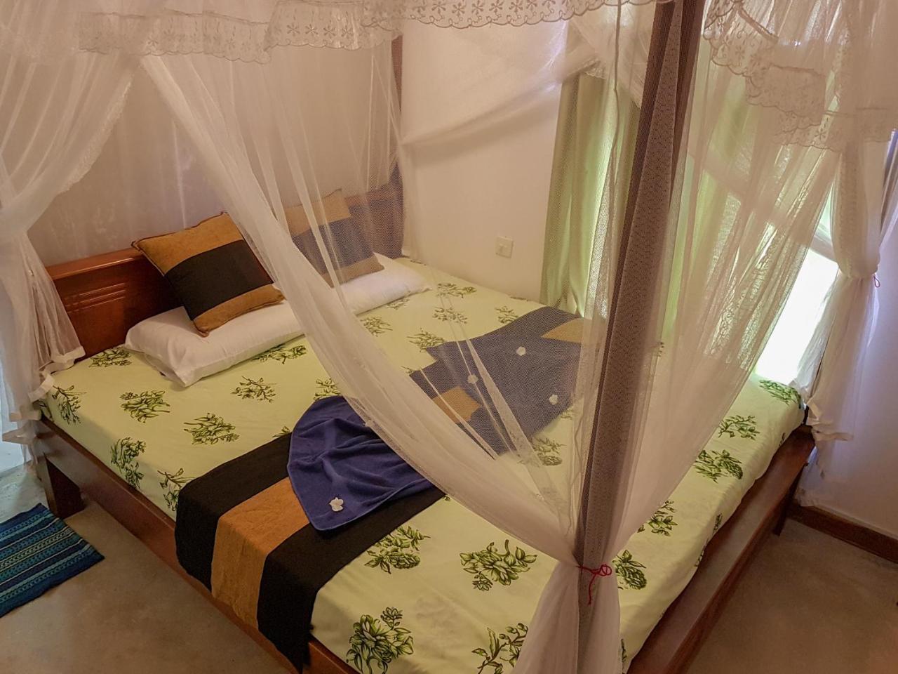 White Villa Beach Resort Mirissa Zewnętrze zdjęcie